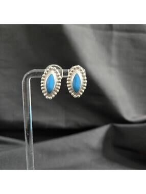 Vintage Mexico Sterling Silver Turquoise Stud Earrings 925 Southwest Studded